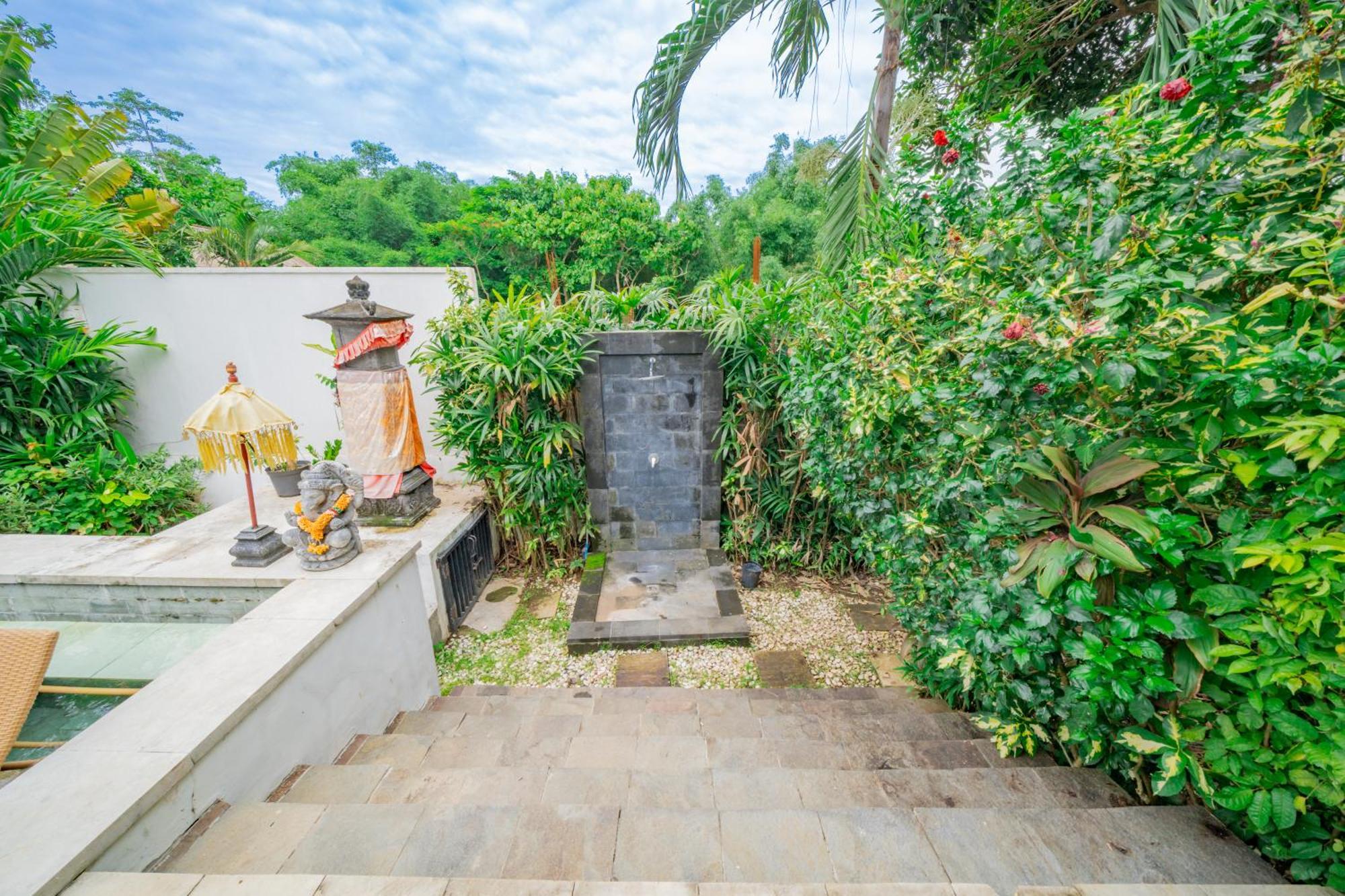 Bali Sunyi * Jimbaran